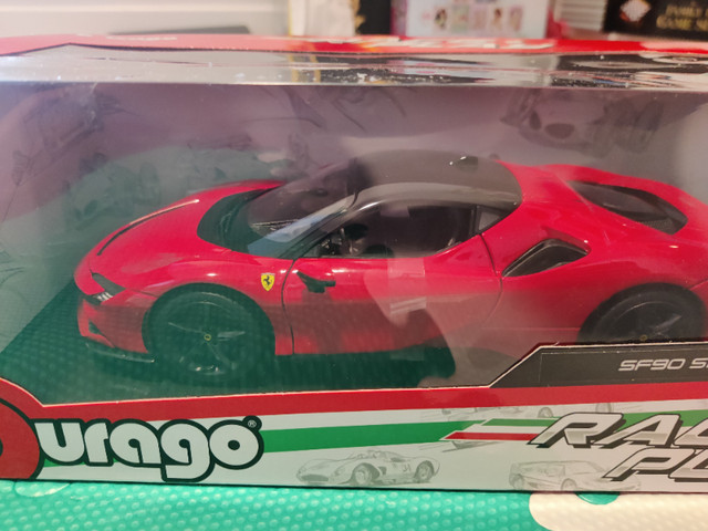 1/18 Bburago Ferraris in Toys & Games in Edmonton