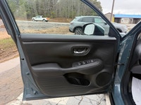 At Kings Honda you will experience an outstanding car buying experience. We make every effort to exc... (image 6)