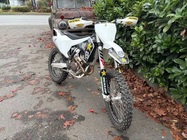 2017 Husqvarna Motorcycles FC 250 in Dirt Bikes & Motocross in Delta/Surrey/Langley - Image 8