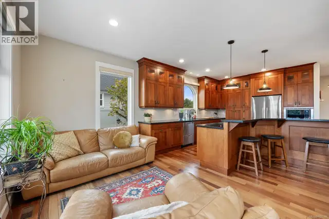 1614 Trumpeter Cres Courtenay, British Columbia in Houses for Sale in Comox / Courtenay / Cumberland - Image 15