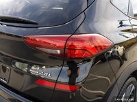 BLACK LEATHER SEAT TRIM Valet Function Trunk/Hatch Auto-Latch Trip Computer Transmission: 6-Speed Au... (image 7)