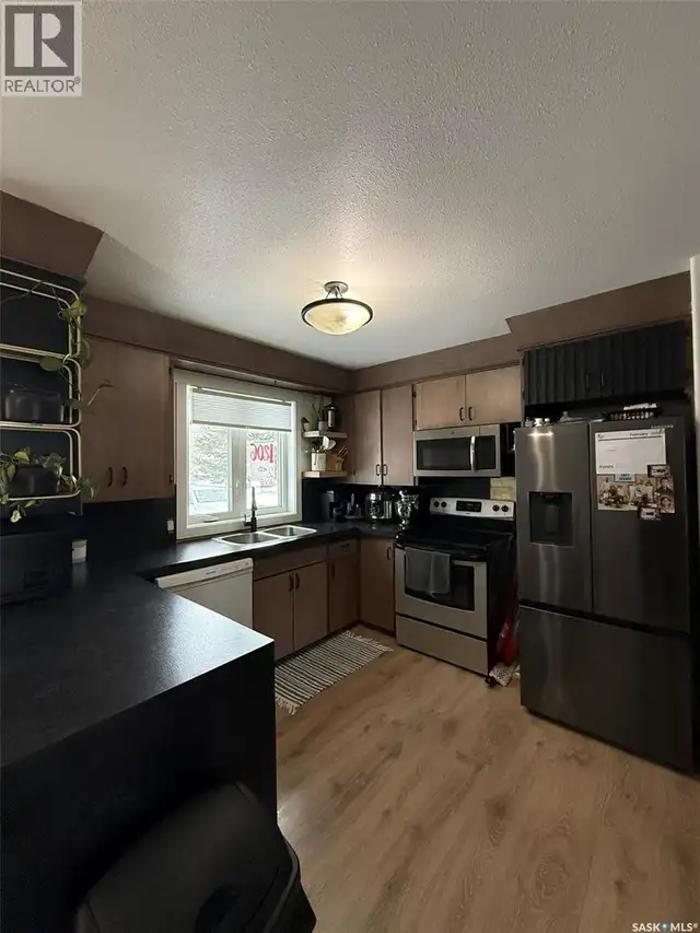 1206 2nd AVENUE N Edam, Saskatchewan in Houses for Sale in Saskatoon - Image 4