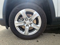 Smart Capability, Everyday Comfort, Jeep ConfidenceGet the perfect balance of practicality, style, a... (image 6)