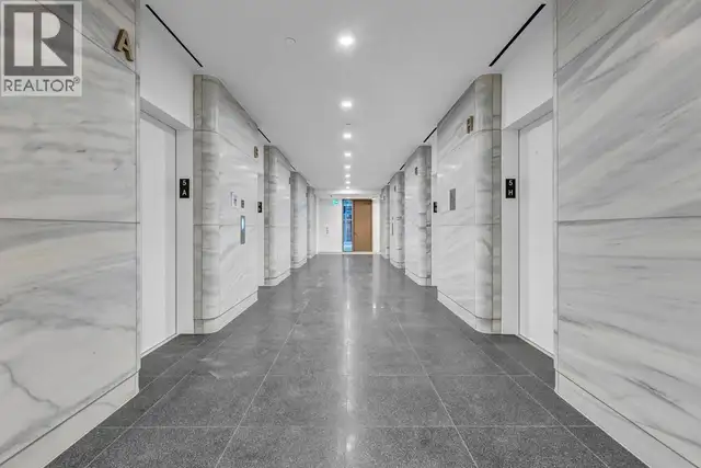 540 320 GRANVILLE STREET Vancouver, British Columbia in Commercial & Office Space for Sale in Vancouver - Image 6