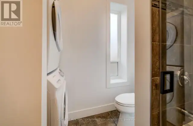 19 CEDAR STREET Cambridge, Ontario in Houses for Sale in Cambridge - Image 29