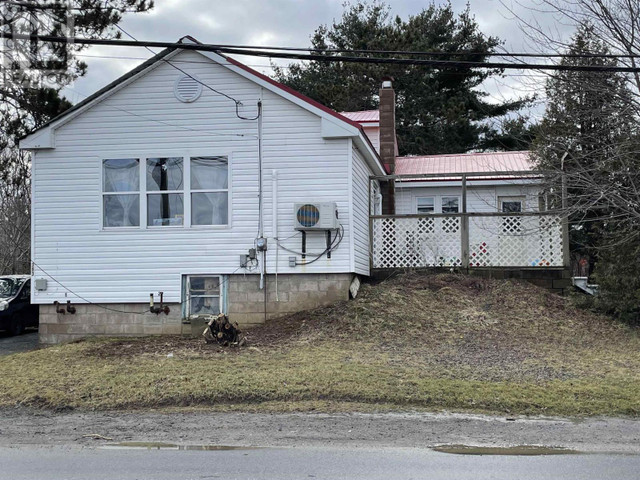 393 St. Phillips Street Bridgewater, Nova Scotia in Houses for Sale in Bridgewater