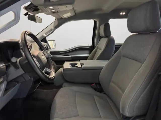2025 Ford F-150 XLT | One Owner | 12 Inch Touchscreen in Cars & Trucks in Edmonton - Image 11