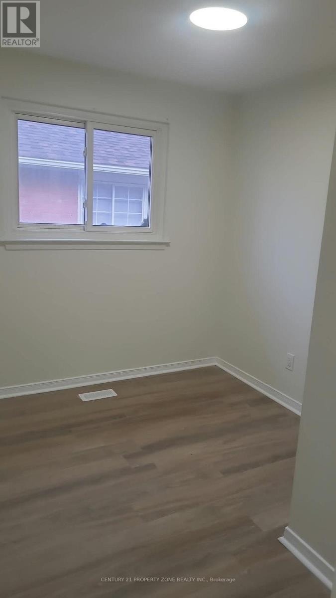 (UPPER) - 28 LADORE DRIVE Brampton (Brampton South), Ontario 5