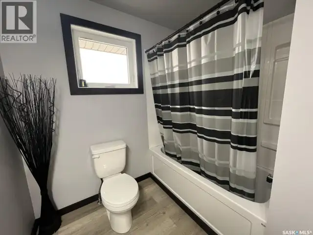 Kozmech Acreage Wallace Rm No. 243, Saskatchewan in Houses for Sale in Regina - Image 18