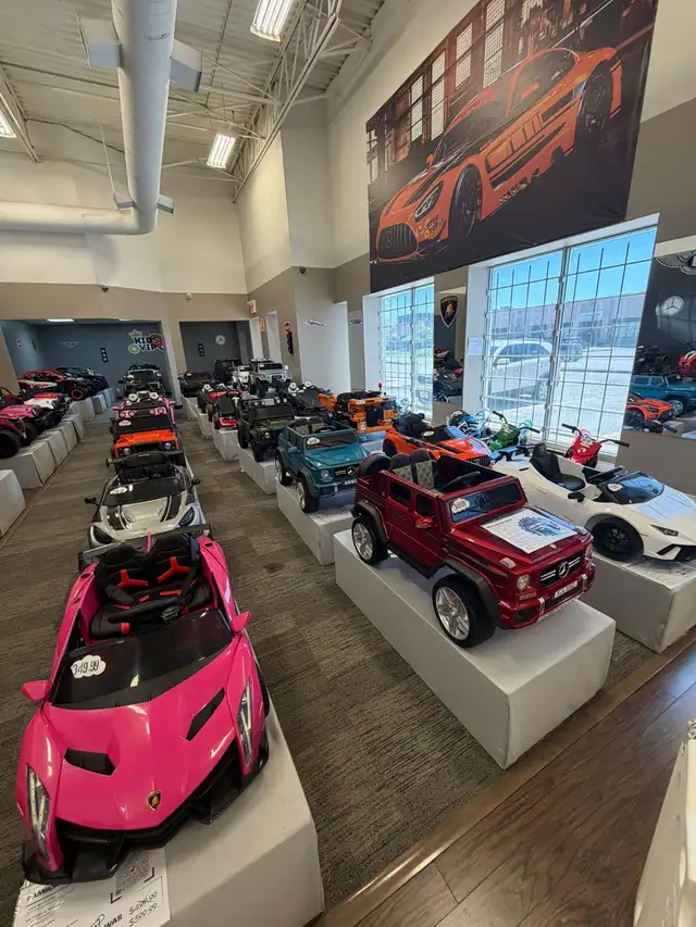 Luxury Kids Ride-On Cars – Rubber Wheels, Leather Seats & Remote in Toys in City of Toronto - Image 8