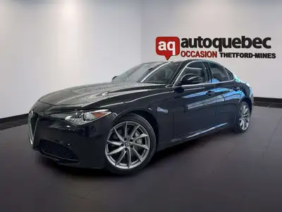 ALFA ROMEO GIULIA AWD 2019 - LUXE, SPORT ET ÉLÉGANCE! Vous recherchez une berline différente, raffin...