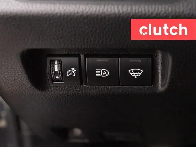 2022 Toyota RAV4 Hybrid LE AWD w/ Front Heated Seats, Rearview C in Cars & Trucks in Ottawa - Image 24