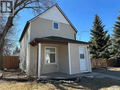 This cozy and clean home is ready for you to move into and enjoy. The living room and kitchen/dining...