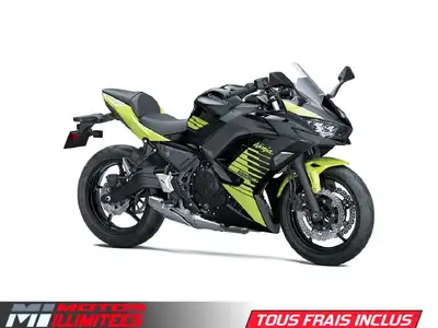 Construite pour incarner la lignée des motos sport Ninja la Ninja 650 est équipée d’un moteur sport...