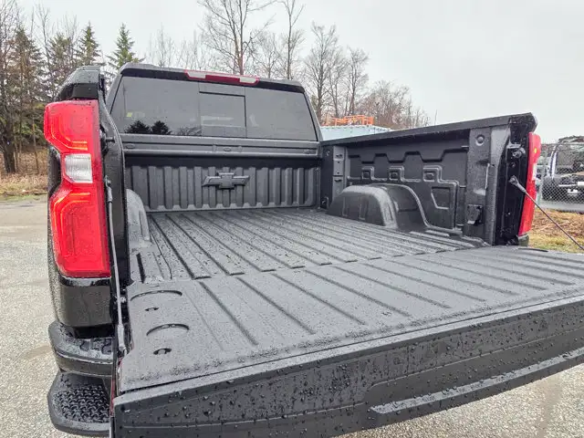 2026 Chevrolet Silverado 1500 LT Trail Boss- Convenience Pkg II in Cars & Trucks in Barrie - Image 16