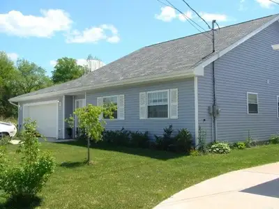 Modern Living in the Heart of Wolfville 3 Bed, 3.5 Bath