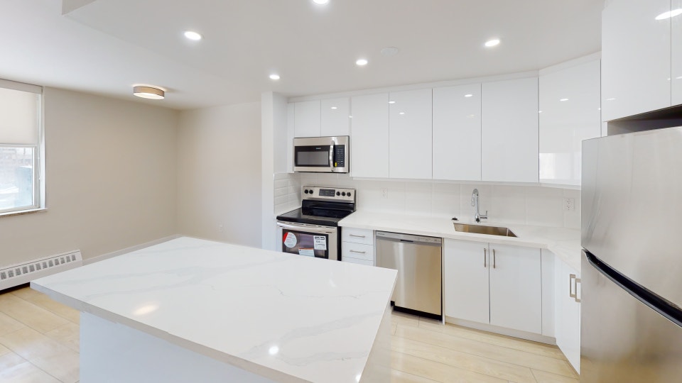 Apartment for Rent at Riverview Apartments, Toronto 2