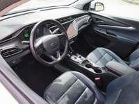 2023 Chevrolet Bolt EUV LT FWD One Owner Modern electric performance, impressive technology, and exc... (image 9)