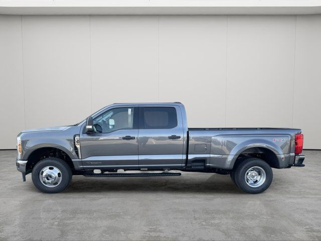 2026 Ford Super Duty F-350 DRW XLT in Cars & Trucks in Strathcona County - Image 2