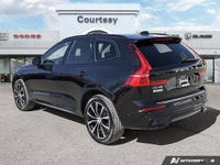 Clean Carfax | Mint Condition Experience unparalleled comfort and intelligent design in this pristin... (image 3)