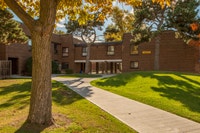 1 Month Free Rent No Last Month's Rent Deposit Visit our Website: https://www.capreit.ca/apartments-... (image 8)