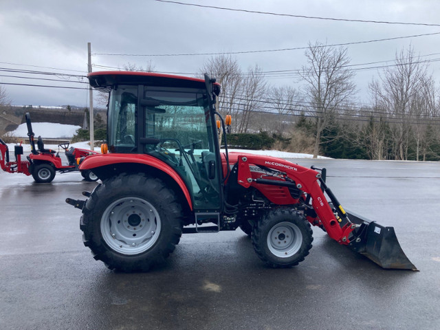 2020 McCormick X1.37HC Cab Tractor with Loader in Farming Equipment in City of Halifax - Image 3