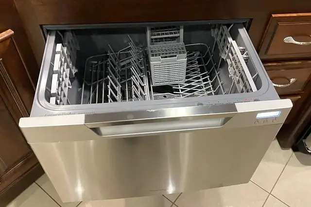 2014 MONACO DYNASTY 44PDQ in RVs & Motorhomes in Red Deer - Image 28