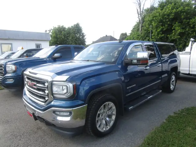 Chevrolet SilveradoZ71 OFF ROAD 1500 4WD Crew Cab LT w/2LT 2LT 2 in Cars & Trucks in Laval / North Shore - Image 45