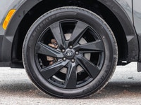 *Leather Seats!* This 2023 Hyundai Santa Cruz checks all the boxes required for a practical and vers... (image 3)