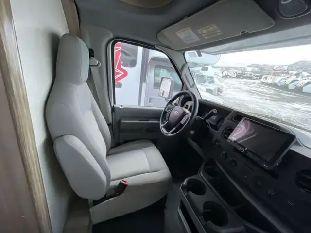 2023 Adventurer LP Class C Adventurer 19RD in RVs & Motorhomes in Kamloops - Image 21