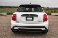 Tires - Front Performance,ABS,Tires - Rear Performance,Power Steering,Brake Assist,Turbocharged,4-Wh... (image 2)