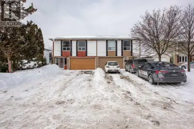 Location Location Location... Welcome to this beautifully maintained, semi-detached home. A fantasti...