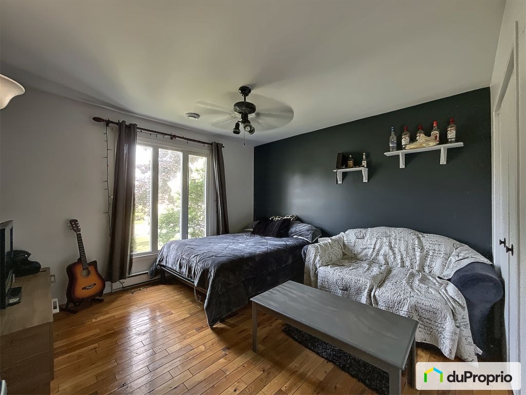 $393,700 - Bungalow for sale in Drummondville (St-Nicéphore) — photo 2