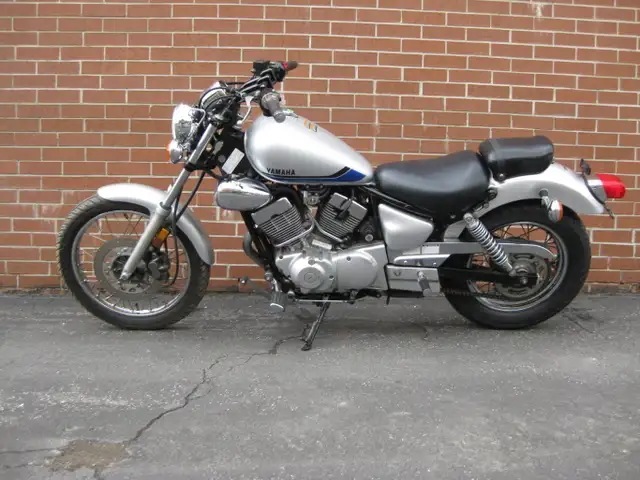 2019 YAMAHA VSTAR XV 250 in Street, Cruisers & Choppers in City of Toronto - Image 12