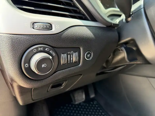 2017 Jeep Cherokee Trailhawk5484076570837196816