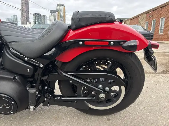 2023 Harley-Davidson Street Bob ~ STREET BOB ~ 114CI ~ BASSANI 2 in Street, Cruisers & Choppers in City of Toronto - Image 17