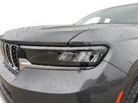 This 2025 Jeep Grand Cherokee L Laredo has the following options Cloth Seats, Power Sunroof, Remote... (image 9)