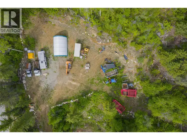 1682 Circle Road Castlegar, British Columbia in Land for Sale in Nelson - Image 8