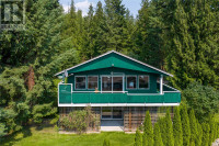 7280 Birch Close, Anglemont, British Columbia