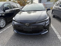 Ce Corolla Hatchback est équipé de : Volant chaffant, Intérieur en cuir, GPS, Mags, Bluetooth, Cruis... (image 2)