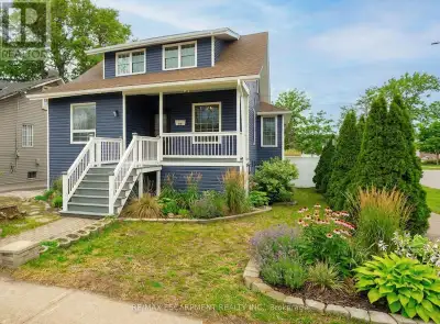 Experience the magic of the Hamilton Beach community in this adorable, character-filled home just st...