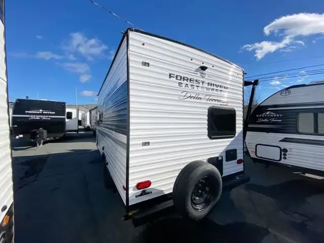 2026 EAST TO WEST Della Terra LE 170BHXLE in Travel Trailers & Campers in Bedford - Image 10