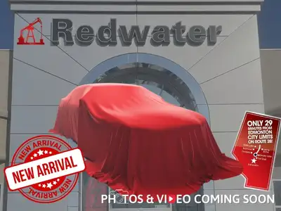 This Jeep Compass boasts a Regular Unleaded I-4 2.4 L/144 engine powering this Automatic transmissio...