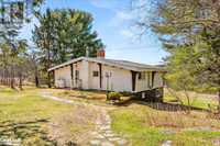 992 HIGHWAY 141 Rosseau, Ontario