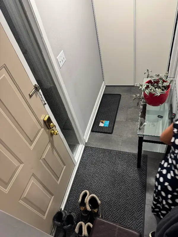 PRIVATE ROOM FOR RENT in Room Rentals & Roommates in Ottawa - Image 5