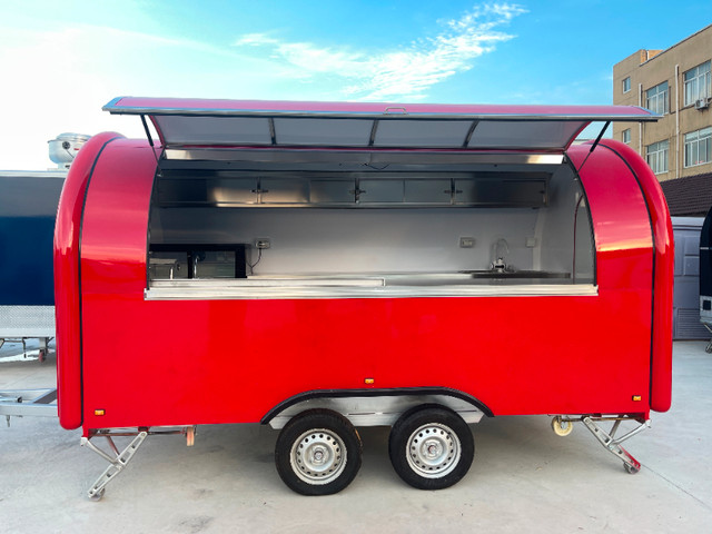 mobilebar cocktail trailer, beer trailer 13ft in Industrial Kitchen Supplies in Burnaby/New Westminster