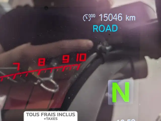 2023 BMW R1250RT ABS in Sport Touring in Laval / North Shore - Image 10