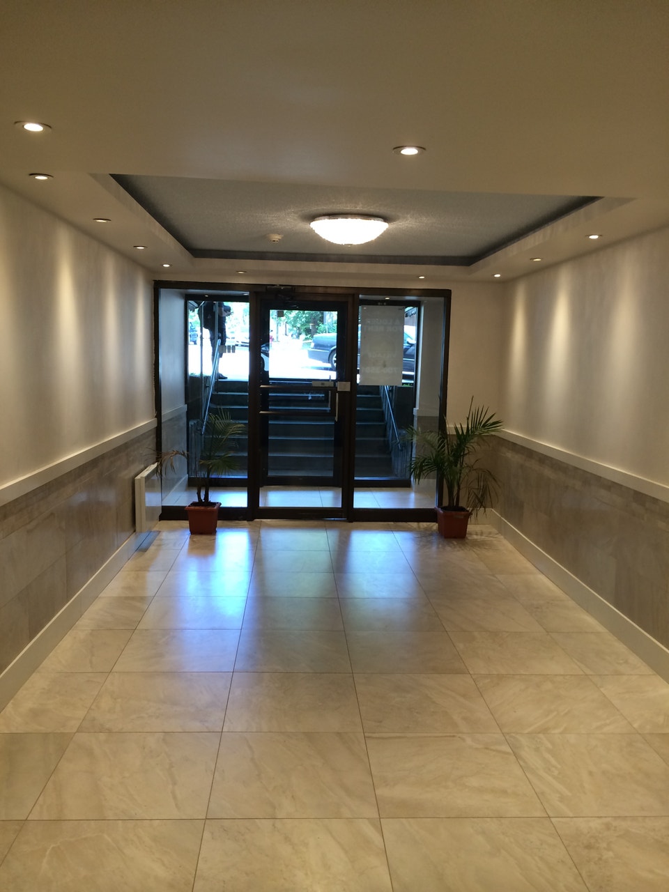 YORKVILLE TROIS501 - MONTREAL - CDN 4
