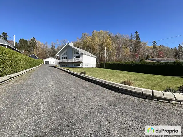 $550,000 - Bungalow for sale in Jonquière (Shipshaw) in Houses for Sale in Saguenay - Image 3