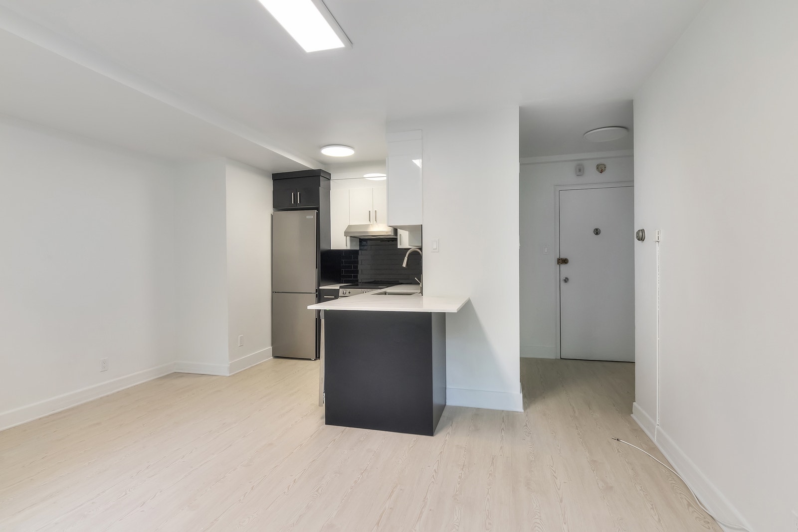 3495 Av. Ridgewood — photo 1